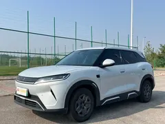2025 BYD Yuan UP Smart Driving 401km Vitality, белый — фото 1