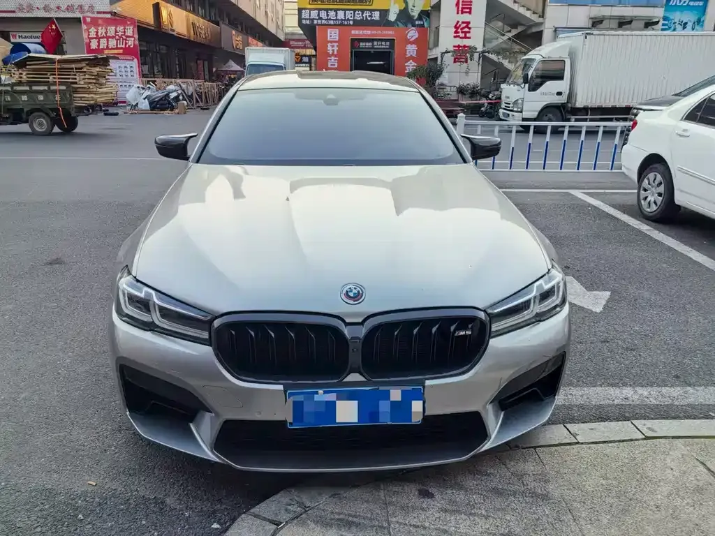 2021 BMW M5