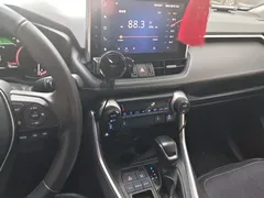 2021 Toyota RAV4 2.0L CVT 2WD Fashion Plus, белый — фото 9