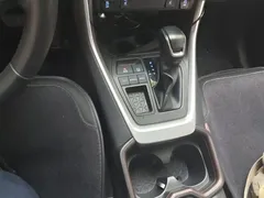 2021 Toyota RAV4 2.0L CVT 2WD Fashion Plus, белый — фото 10