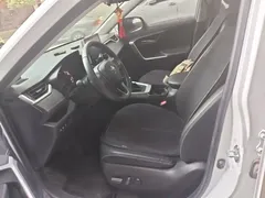 2021 Toyota RAV4 2.0L CVT 2WD Fashion Plus, белый — фото 11