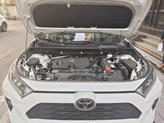 2021 Toyota RAV4 2.0L CVT 2WD Fashion Plus, белый — фото 16
