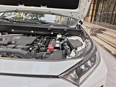 2021 Toyota RAV4 2.0L CVT 2WD Fashion Plus, белый — фото 21