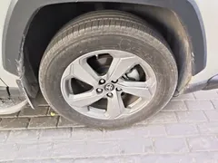 2021 Toyota RAV4 2.0L CVT 2WD Fashion Plus, белый — фото 24