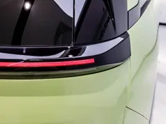 2025 Zeekr Mix Smart Driving — фото 8