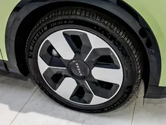 2025 Zeekr Mix Smart Driving — фото 9