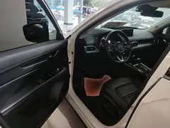2021 Mazda CX-5 2.5L AT 2WD Black Knight, белый — фото 16