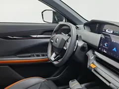 2023 Changan UNI-V 1.5T Premium, чёрный — фото 22