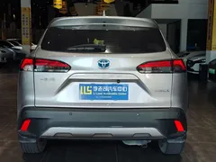 2023 Toyota Corolla Cross Hybrid 2.0L — фото 4