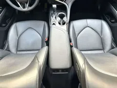 2019 Toyota Camry 2.0G Luxury, белый — фото 11