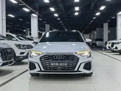 2022 Audi A3L Limousine 35 TFSI Fashion Sport, белый — фото 2