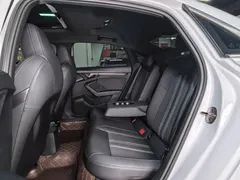 2022 Audi A3L Limousine 35 TFSI Fashion Sport, белый — фото 9