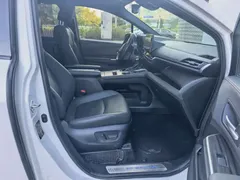 2021 Toyota Sienna 2.5L Hybrid Premium, белый — фото 16