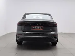 2022 Geely Emgrand 4th Gen 1.5L CVT Flagship — фото 4