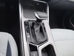 2022 Geely Emgrand 4th Gen 1.5L CVT Flagship — фото 13