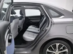 2022 Geely Emgrand 4th Gen 1.5L CVT Flagship — фото 15