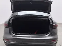 2022 Geely Emgrand 4th Gen 1.5L CVT Flagship — фото 16