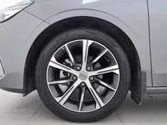 2022 Geely Emgrand 4th Gen 1.5L CVT Flagship — фото 17
