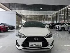 2022 Toyota Yaris L Zhixuan 1.5L CVT Luxury Plus, белый — фото 2