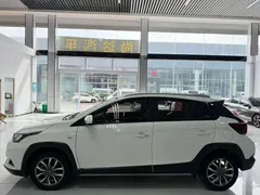 2022 Toyota Yaris L Zhixuan 1.5L CVT Luxury Plus, белый — фото 3