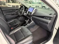 2022 Toyota Yaris L Zhixuan 1.5L CVT Luxury Plus, белый — фото 7