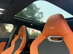 2023 Changan UNI-V 1.5T Sport, белый — фото 17