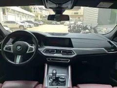 2022 BMW X6, чёрный — фото 11