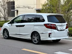 2019 Honda Elysion 2.0L Hybrid Luxury, белый — фото 4