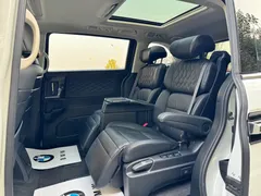 2019 Honda Elysion 2.0L Hybrid Luxury, белый — фото 8