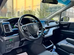 2019 Honda Elysion 2.0L Hybrid Luxury, белый — фото 12