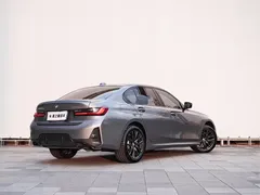 2023 BMW 3 Series 330Li M Sport Night Package — фото 7