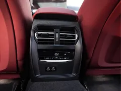 2023 BMW 3 Series 330Li M Sport Night Package — фото 18