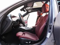 2023 BMW 3 Series 330Li M Sport Night Package — фото 25