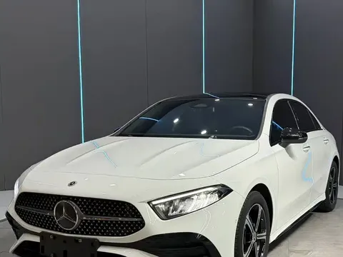 2023 Mercedes-Benz A-Class A 200 L Fashion