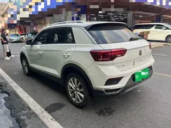 2022 Volkswagen T-Roc 280TSI DSG 2WD Elite Plus, белый — фото 5