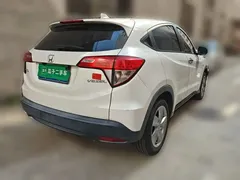 2020 Honda Vezel 1.5L CVT Elite, белый — фото 6