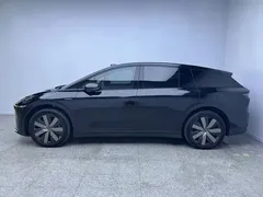 2025 Li Auto i6 4WD Standard, чёрный — фото 15