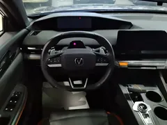 2023 Changan UNI-V 1.5T Premium — фото 15