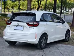 2021 Honda Fit 1.5L CVT, белый — фото 17
