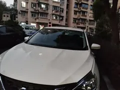 2021 Nissan Sylphy 1.6L XE CVT, белый — фото 24