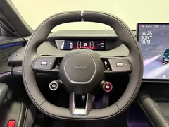 2026 Xiaomi SU7 RWD Pro, зелёный — фото 14