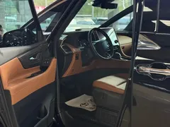 2024 Toyota Alphard 2.5L Hybrid Premium, чёрный — фото 6