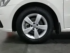 2019 Volkswagen Lavida Qihang 1.5L MT Fashion China VI, белый — фото 17