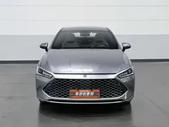 2023 BYD Qin PLUS Champion DM-i PHEV 55KM Leading — фото 3