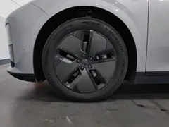 2025 Li Auto i6 2WD Standard — фото 17
