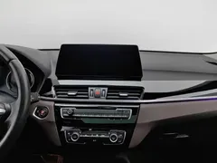 2021 BMW X1 Leading, белый — фото 12