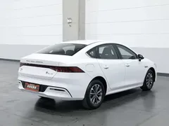 2024 BYD Qin PLUS Honor DM-i PHEV 55km Leading, белый — фото 2