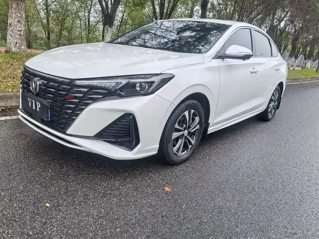 2022 Changan Eado PLUS 1.4T GDI DCT Premium