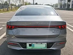 2024 BYD Qin PLUS Honor DM-i PHEV 55km Leading — фото 5