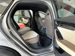 2023 BYD Qin PLUS Champion DM-i PHEV 55KM Leading — фото 15